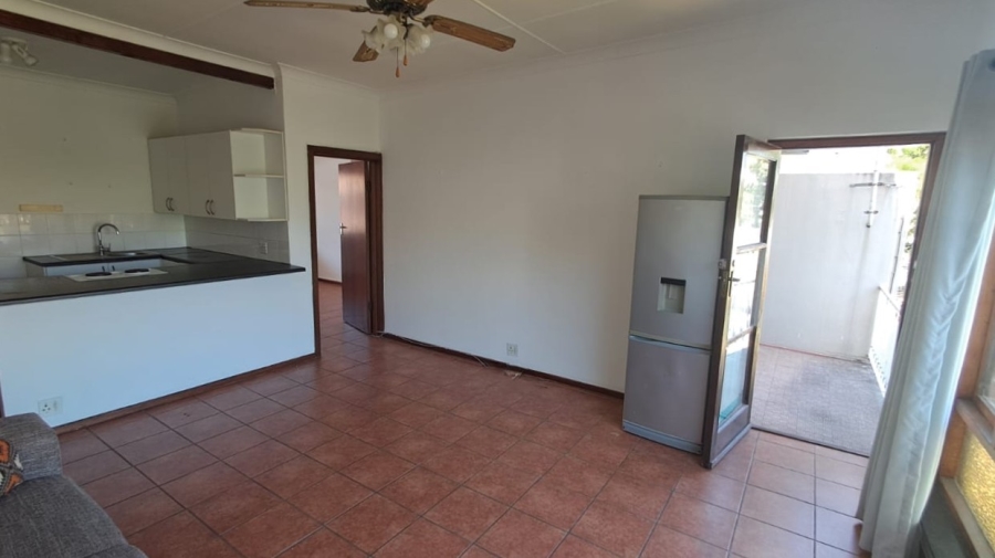 To Let 1 Bedroom Property for Rent in Beacon Bay Eastern Cape